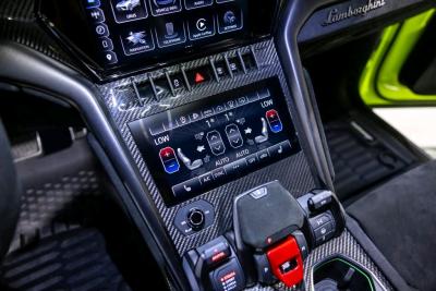2024 Lamborghini Urus Performante AWD - Thumbnail 7