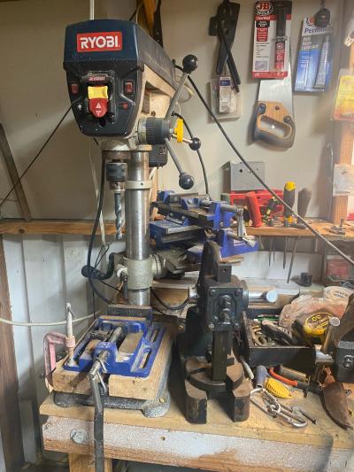 Ryobi drill press XY vice and punch - Thumbnail 2