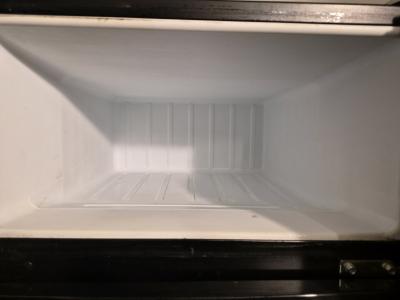 Galanz Mini Fridge - Thumbnail 4