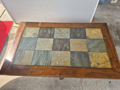 nice Used Large wooden living room center table - Thumbnail 5