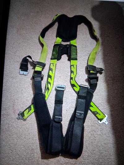 safety harnesses for work or climbing - Thumbnail 3