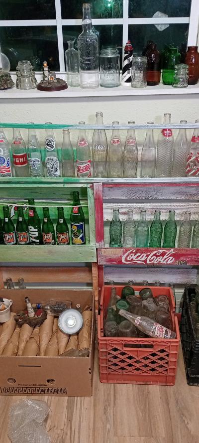 HUGE GLASS SODA BOTTLE COLLECTION - Thumbnail 5
