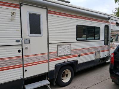 1984 Ford Econoline 350 MotorHome class C - Thumbnail 8