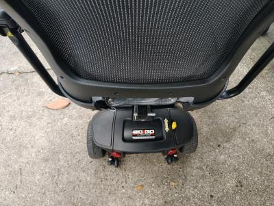 Pride GoGo elite traveler Platinum mobility scooter - Thumbnail 2
