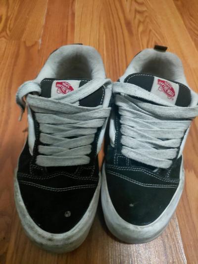 black and white nike Knu Skools - Thumbnail 2