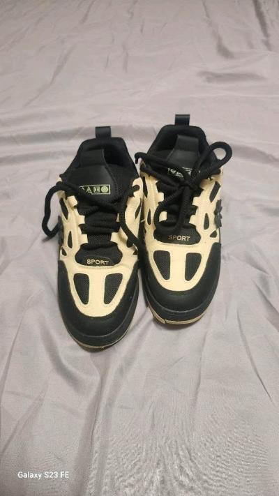 size 7 good shoes - Thumbnail 5