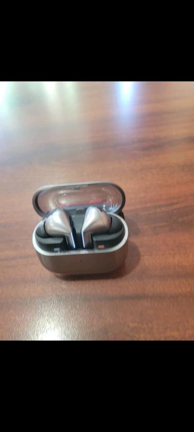 Samsung Galaxy Buds 3 Pro - Thumbnail 6
