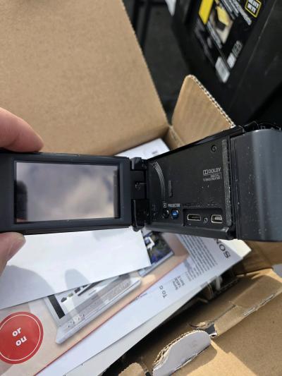 Sony HD Handycam - Thumbnail 2