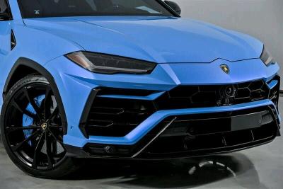 2022 Lamborghini Urus AWD - Thumbnail 4