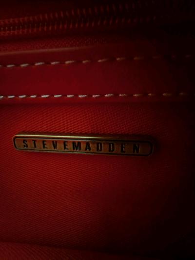 Steve Madden crossbody Cherry Bag with adjustable strap - Thumbnail 3