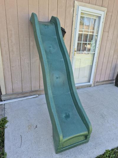 nice Used 4ft Green Swing And Slide