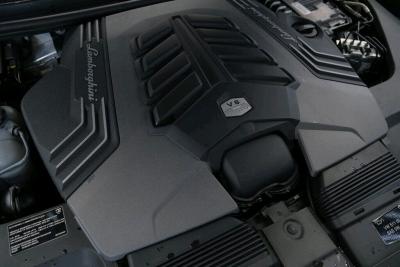 2022 Lamborghini Urus AWD FX - Thumbnail 10