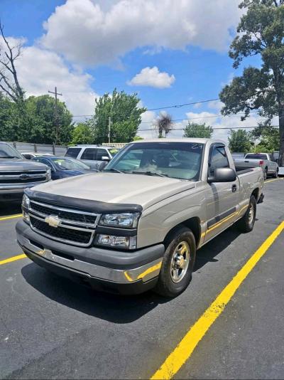 2004 Chevrolet Silverado Work Truck