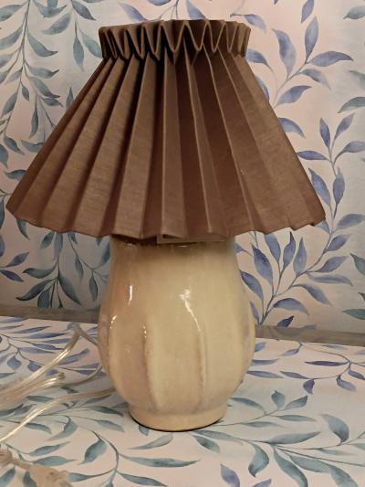 Antique Lamp - Thumbnail 2