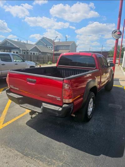 2007 Toyota Tacoma PreRunner - Thumbnail 3
