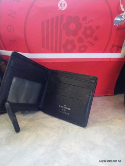 Black Epi Leather Card Photo ID Holder - Thumbnail 6