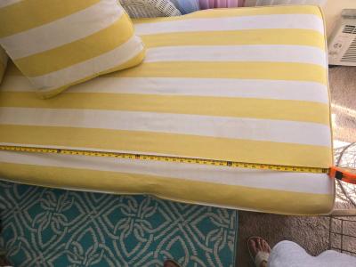 White Wicker Chaise Lounge - Thumbnail 3