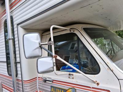 1984 Ford Econoline 350 MotorHome class C - Thumbnail 3