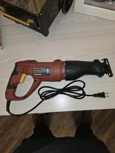 Chicago Electric Reciprocating Saw  2 Blades  Like New