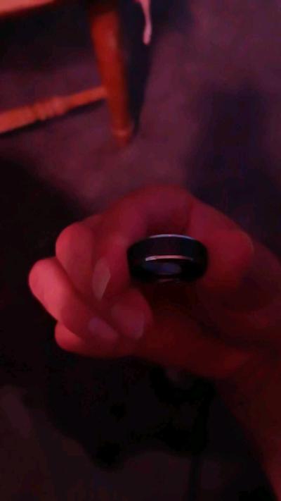 engagement ring - Thumbnail 2