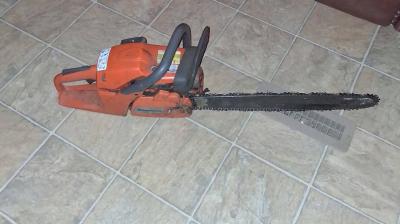 454 Husqvarna chainsaw need gone asap - Thumbnail 3