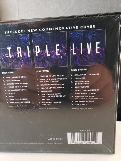 Garth Brooks cd set - Thumbnail 4