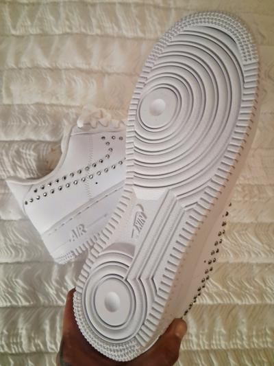 RARE Nike Air Force 1 Low 07  Size 9 - Thumbnail 2