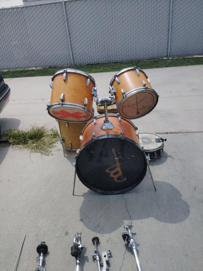 TAMA SWINGSTAR DRUMSET