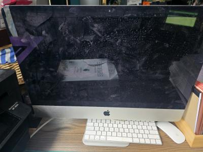 old mac pc but still works