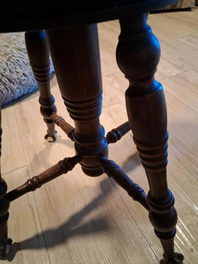 H HOLTZMAN ANTIQUE WOODEN CLAW FOOT PIANO STOOL - Thumbnail 4