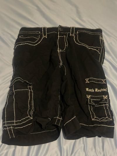 Rock revival black cargo shorts 30 like new excellent condit - Thumbnail 1