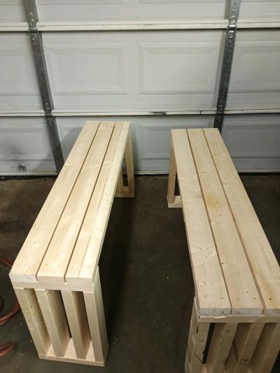 2 Big Benches solid wood - Thumbnail 3