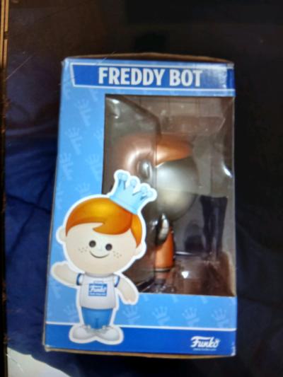 funkos Freddy bot figure - Thumbnail 2