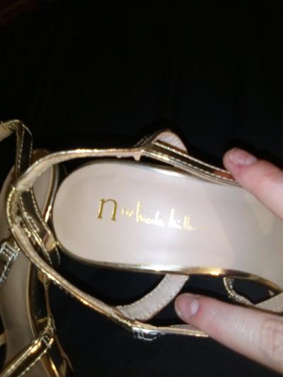 womens size 7 - Thumbnail 3