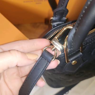 Louis Vuitton Alma BB handbag - Thumbnail 6