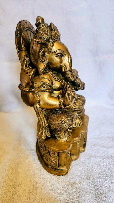 Lord Ganesha Brass Statue - Thumbnail 3