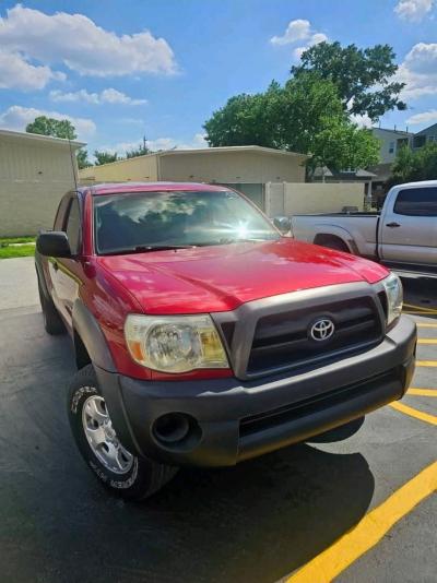 2007 Toyota Tacoma PreRunner - Thumbnail 2