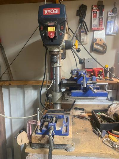 Ryobi drill press XY vice and punch - Thumbnail 8