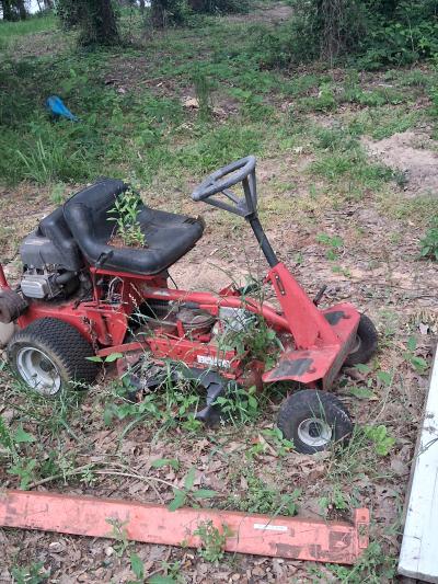 snapper riding mower - Thumbnail 2