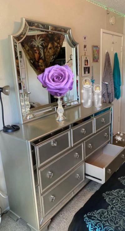 bedroom set - Thumbnail 4