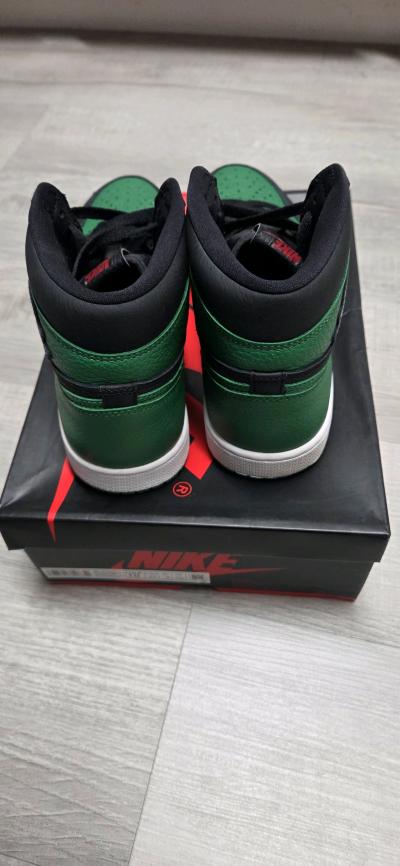 Jordan 1 Pine Green Black - Thumbnail 4