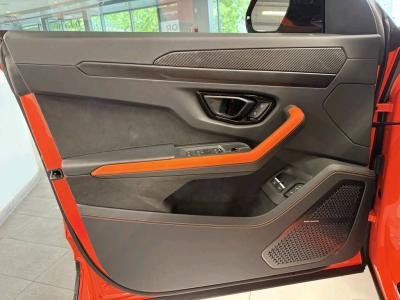 2025 Lamborghini Urus SE AWD - Thumbnail 9