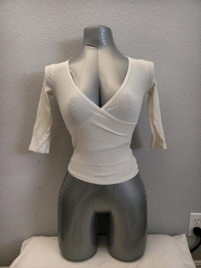 White V neck top size XS