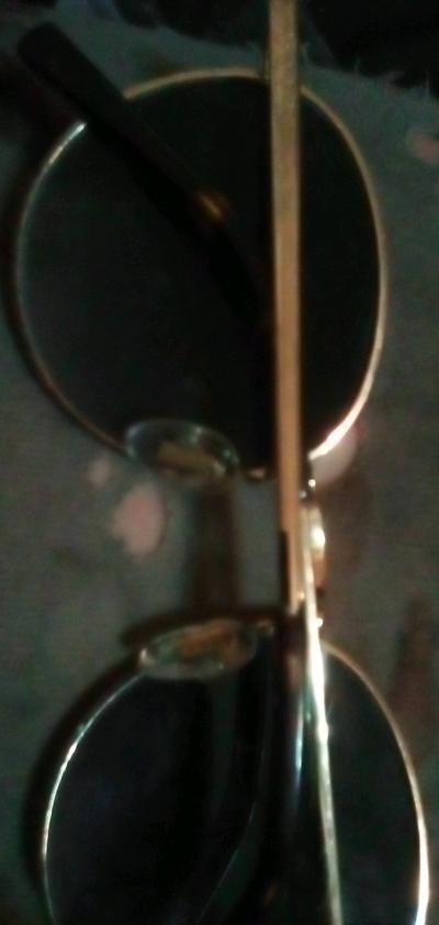 ray bans sale and pair of brooks sunglasses for slae - Thumbnail 4