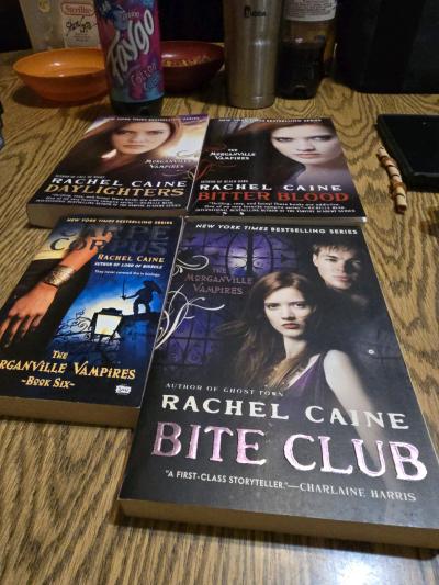 The rachel caine the morganville vampire book series - Thumbnail 2