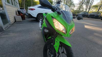 kawasaki Ninja 300 - Thumbnail 9