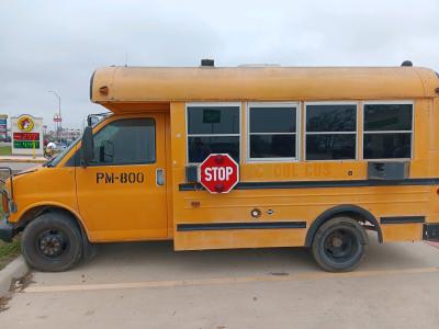 converted single axle bus - Thumbnail 2