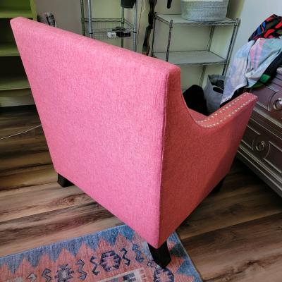 Coral colored Accent Chair like new - Thumbnail 3