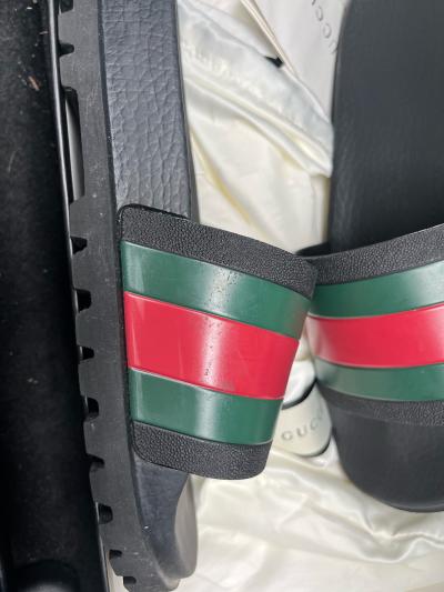 Gucci slides - Thumbnail 1