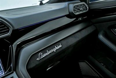 2022 Lamborghini Urus AWD - Thumbnail 12
